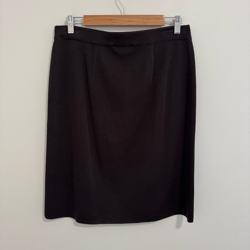 Misook Black Knee-Length Pencil Skirt